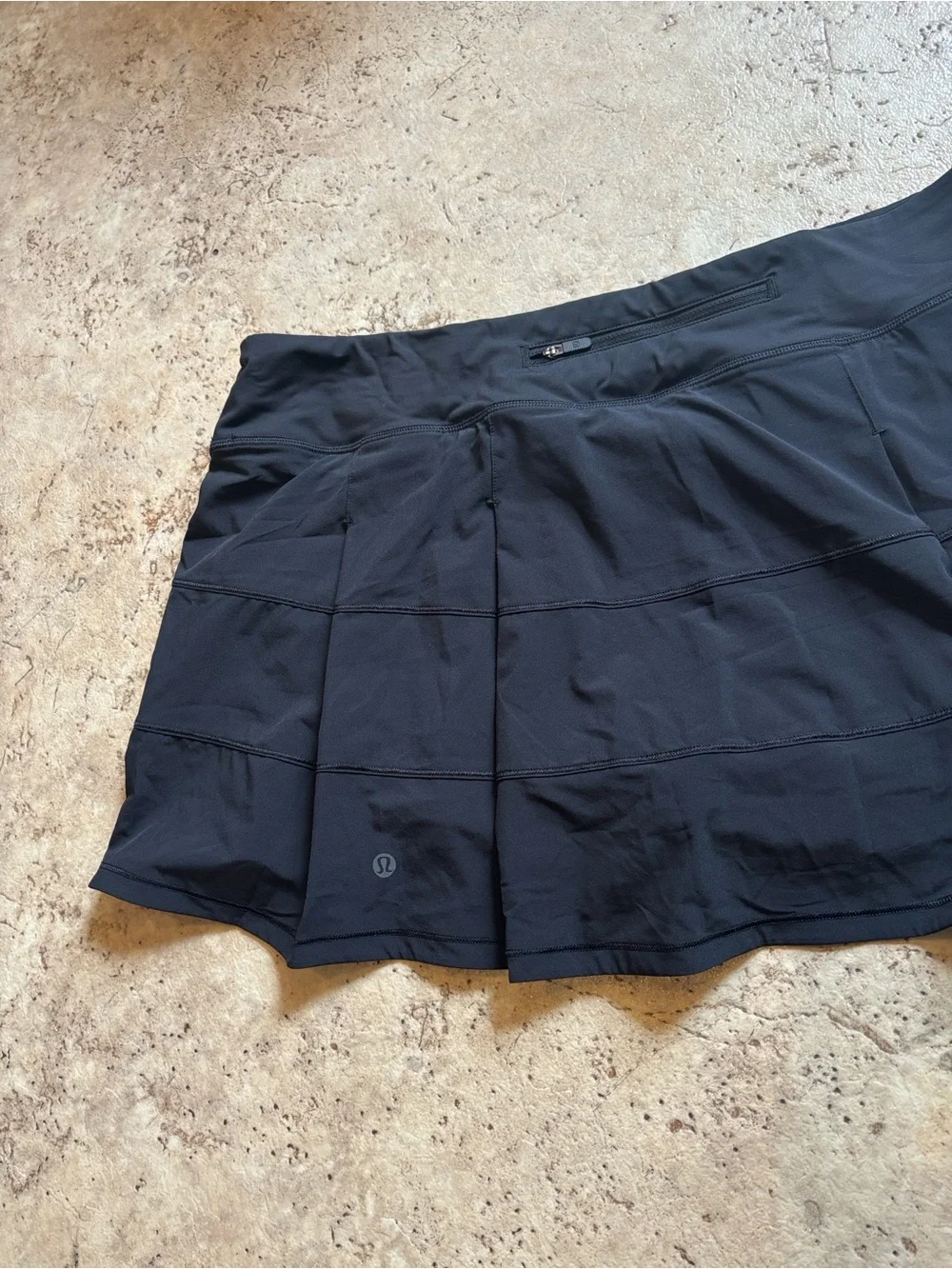 lululemon athletica black skort
